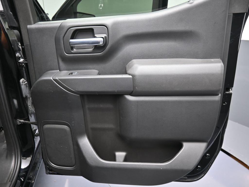 used 2021 Chevrolet Silverado 1500 car, priced at $38,474