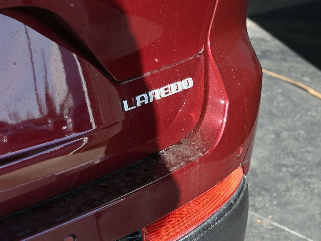 new 2025 Jeep Grand Cherokee car, priced at $37,958