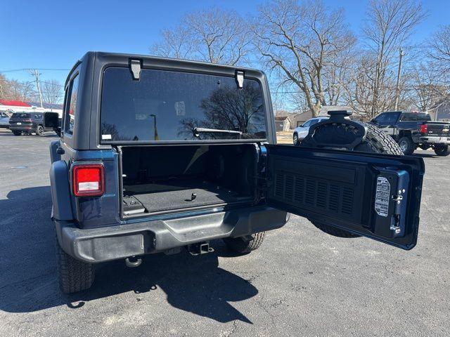 new 2025 Jeep Wrangler car, priced at $53,147
