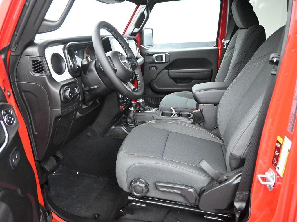 new 2026 Jeep Wrangler car, priced at $52,732