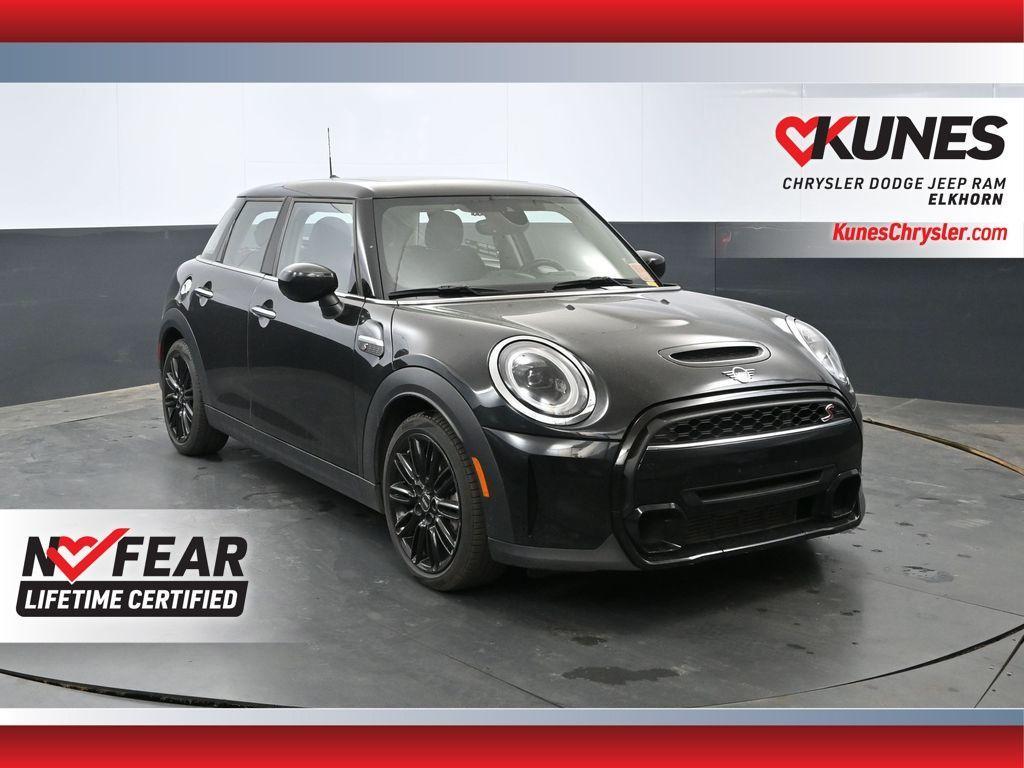 used 2024 MINI Hardtop car, priced at $26,329
