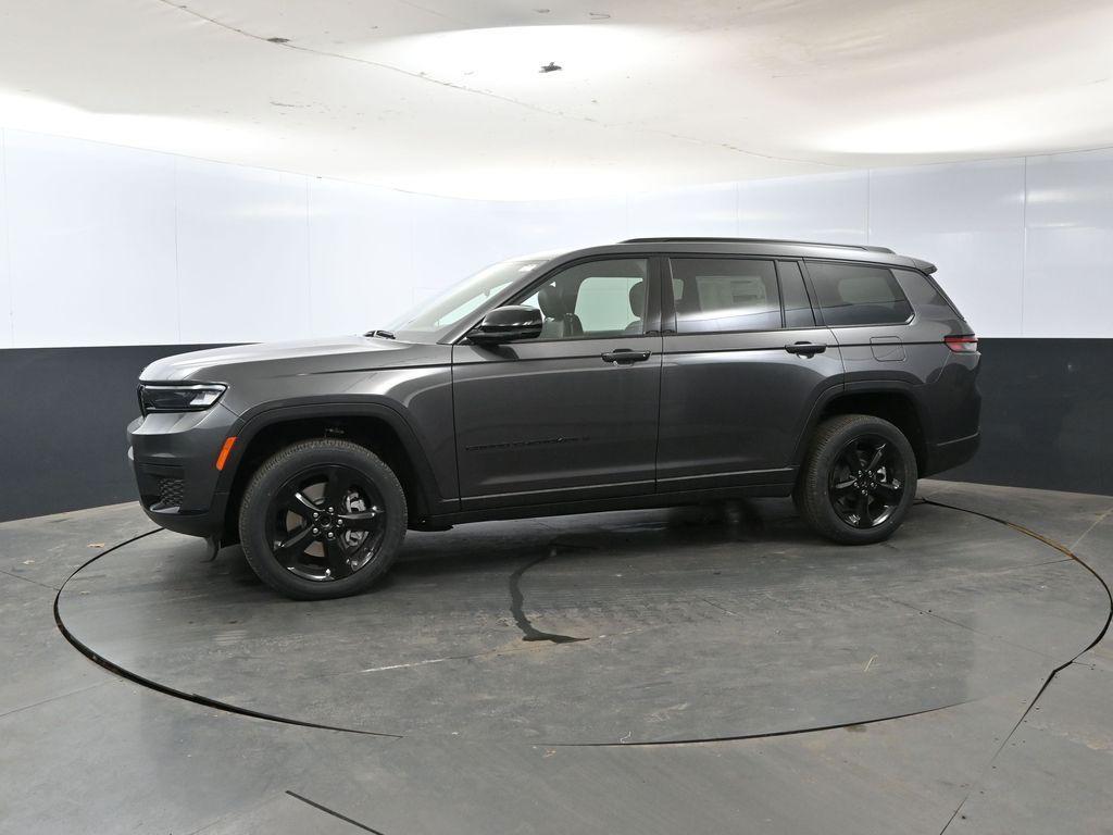 new 2025 Jeep Grand Cherokee L car, priced at $47,212