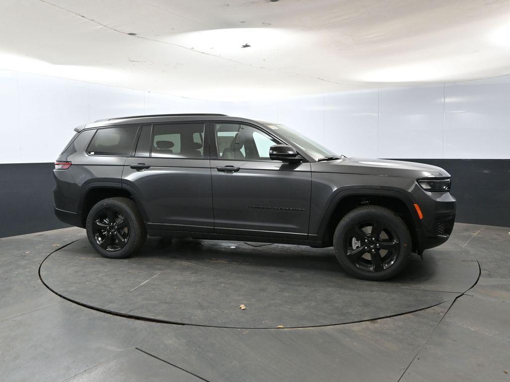new 2025 Jeep Grand Cherokee L car, priced at $47,212