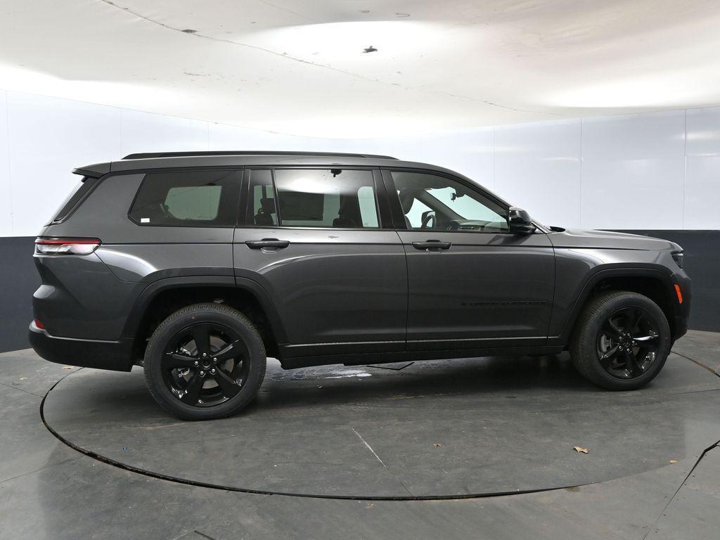 new 2025 Jeep Grand Cherokee L car, priced at $47,214