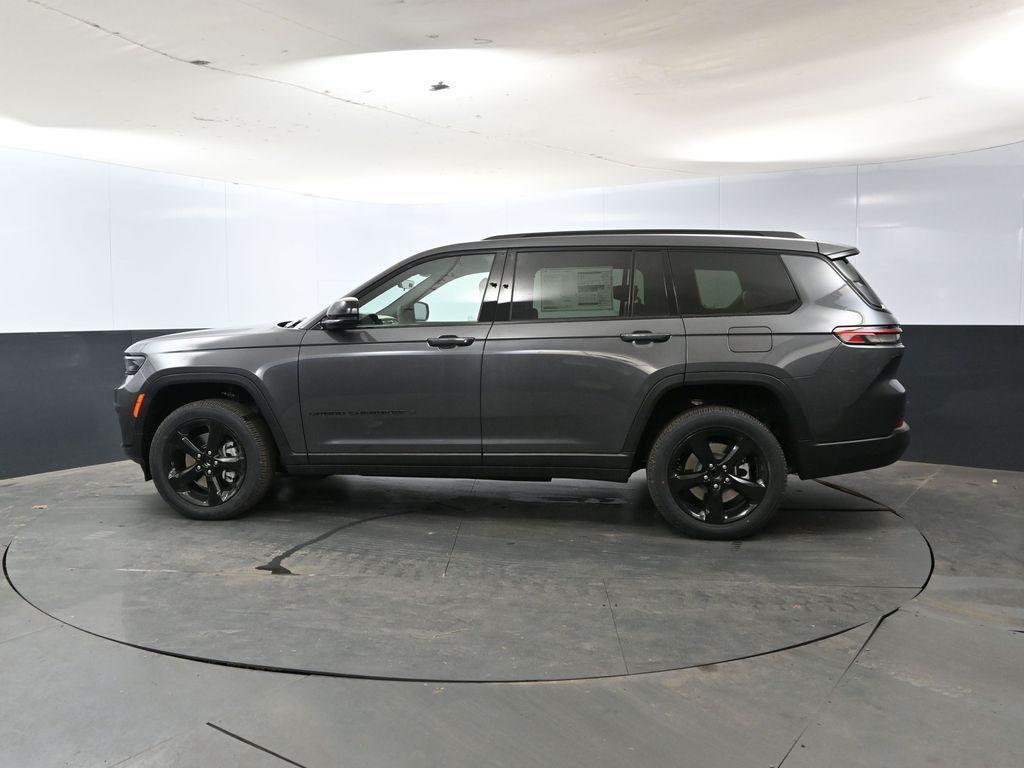 new 2025 Jeep Grand Cherokee L car, priced at $47,212