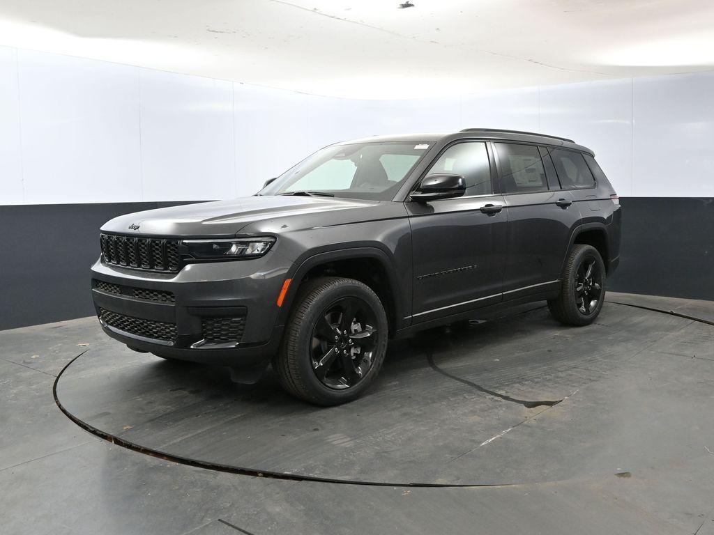 new 2025 Jeep Grand Cherokee L car, priced at $47,212