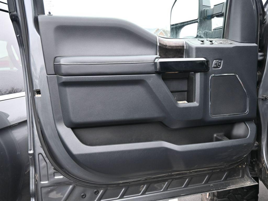 used 2022 Ford F-250 car, priced at $82,995