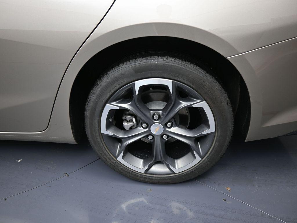 used 2024 Chevrolet Malibu car, priced at $20,091