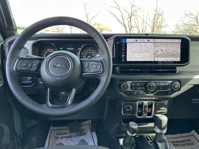 new 2025 Jeep Wrangler car, priced at $46,526