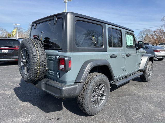 new 2025 Jeep Wrangler car, priced at $46,526