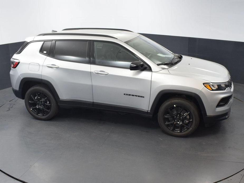 new 2025 Jeep Compass car, priced at $28,835