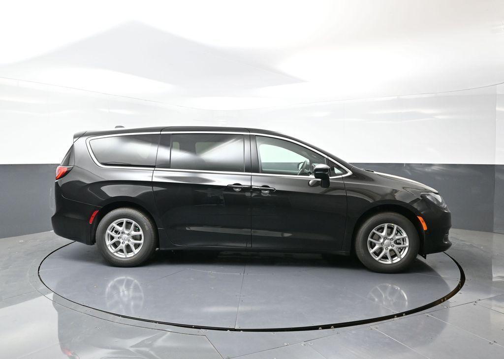 new 2026 Chrysler Voyager car, priced at $41,108