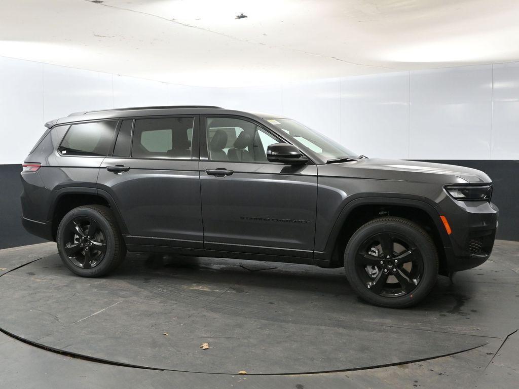 new 2025 Jeep Grand Cherokee L car, priced at $47,037