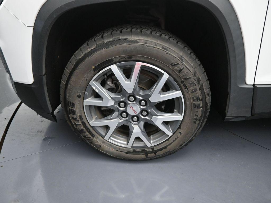 used 2023 GMC Acadia car, priced at $25,627