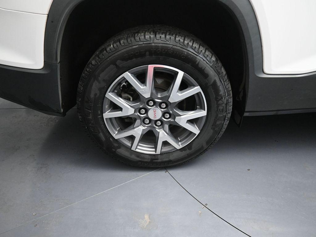 used 2023 GMC Acadia car, priced at $25,627