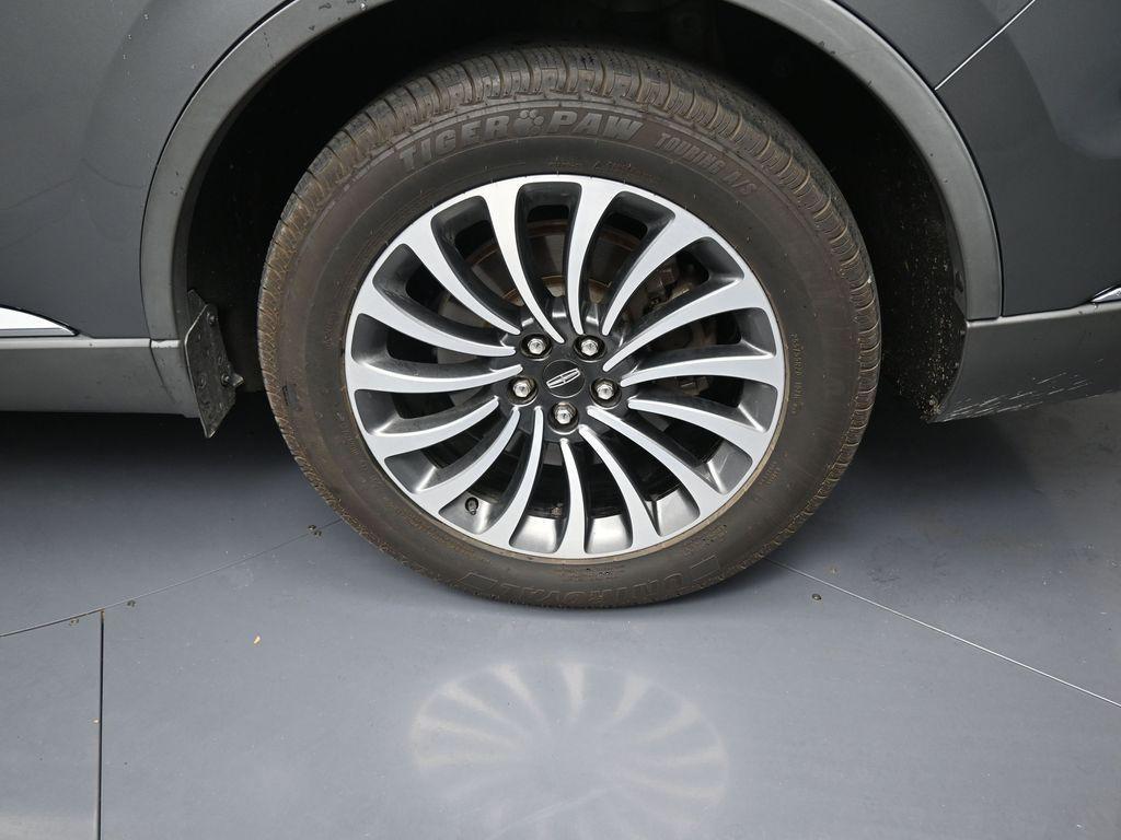 used 2021 Lincoln Aviator car, priced at $35,401