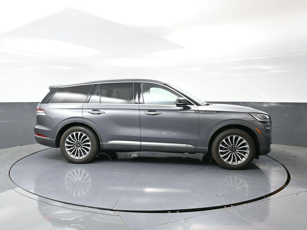 used 2021 Lincoln Aviator car, priced at $35,401