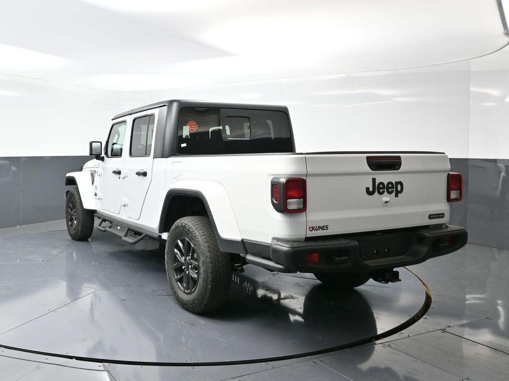 used 2023 Jeep Gladiator car