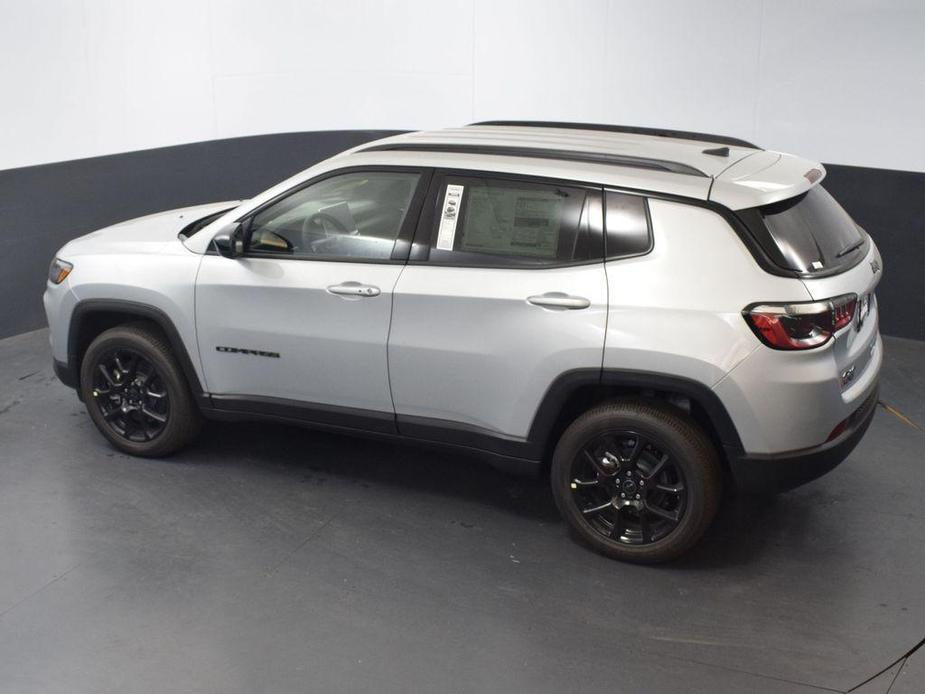 new 2025 Jeep Compass car, priced at $28,835