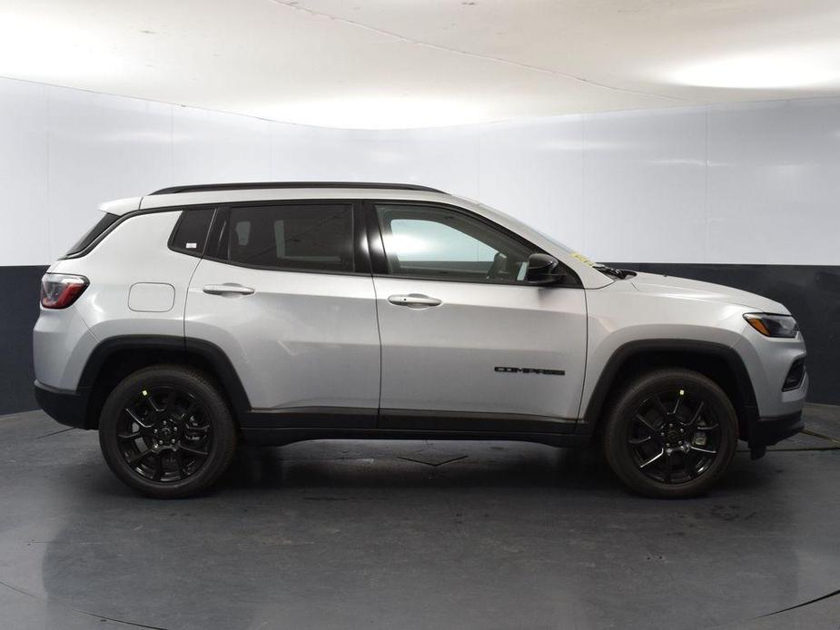 new 2025 Jeep Compass car, priced at $28,835