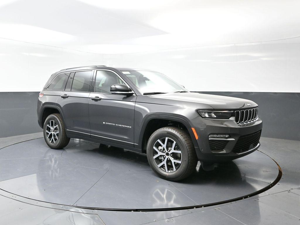 new 2025 Jeep Grand Cherokee car, priced at $50,408