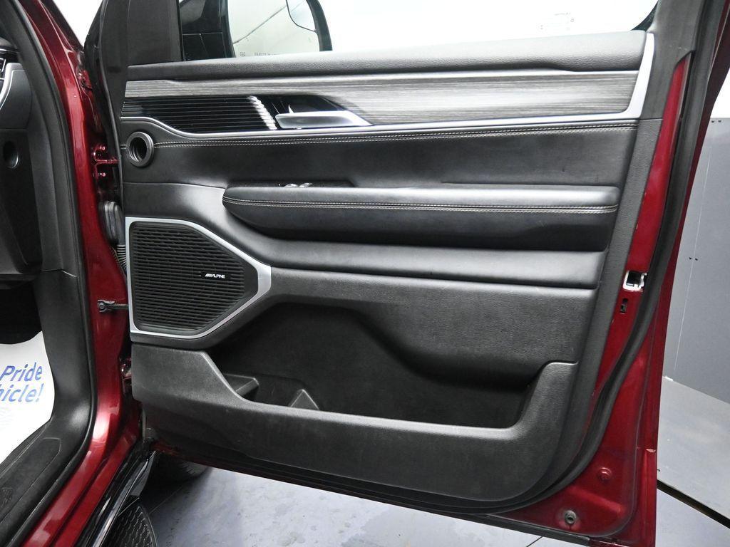 used 2023 Jeep Wagoneer L car, priced at $36,178