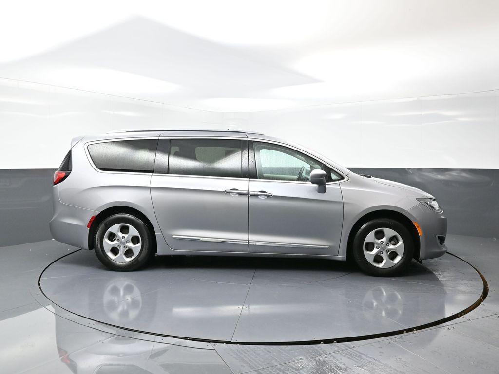 used 2017 Chrysler Pacifica car, priced at $12,419