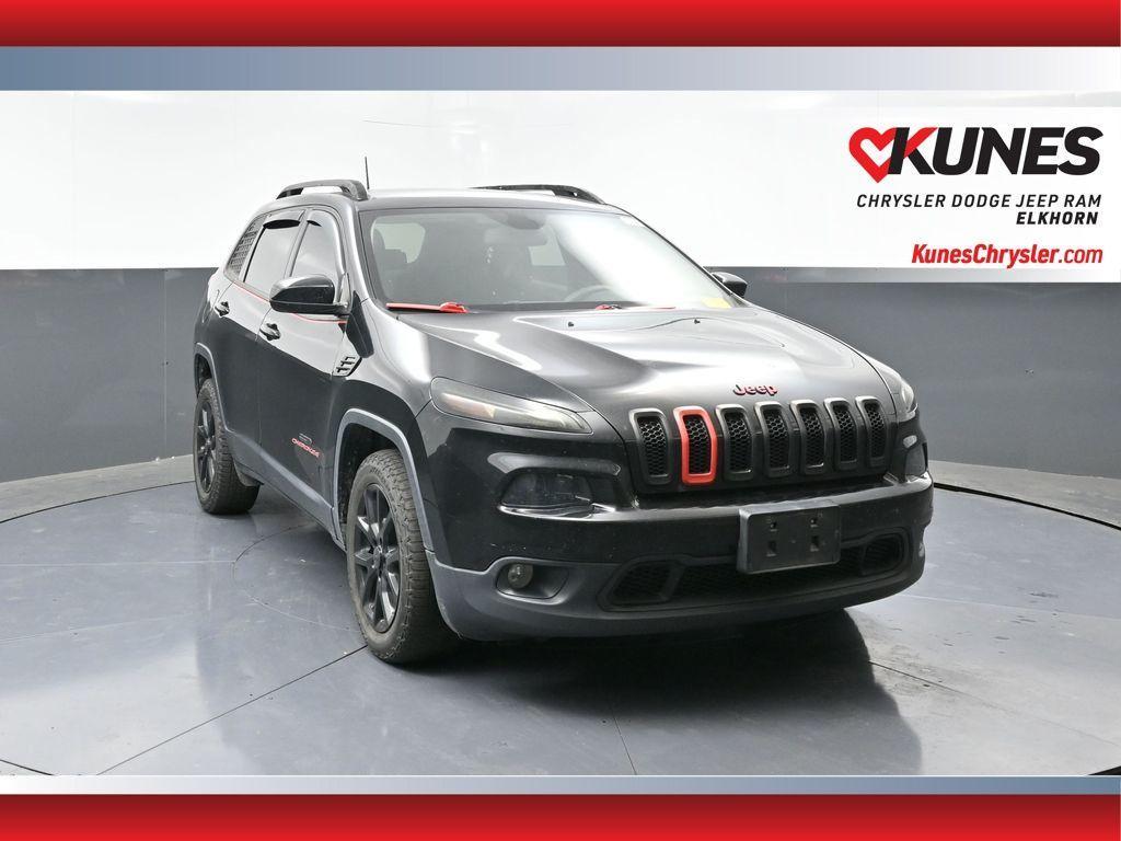 used 2018 Jeep Cherokee car, priced at $10,041