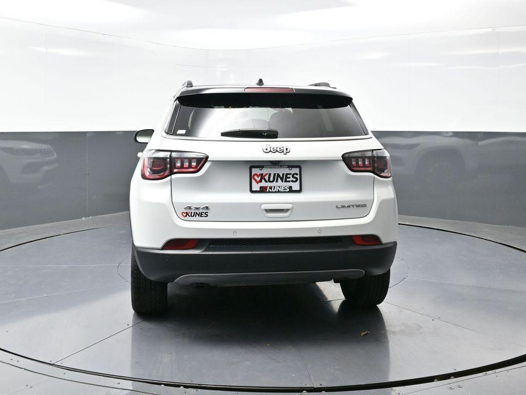 used 2024 Jeep Compass car