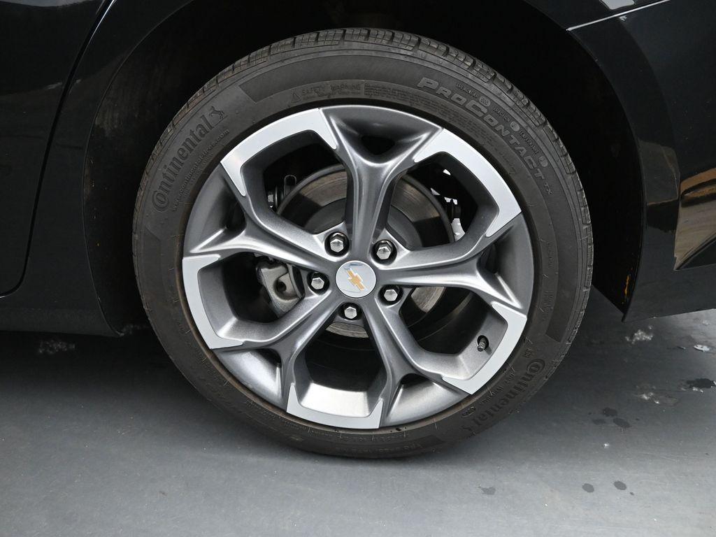 used 2024 Chevrolet Malibu car, priced at $21,747