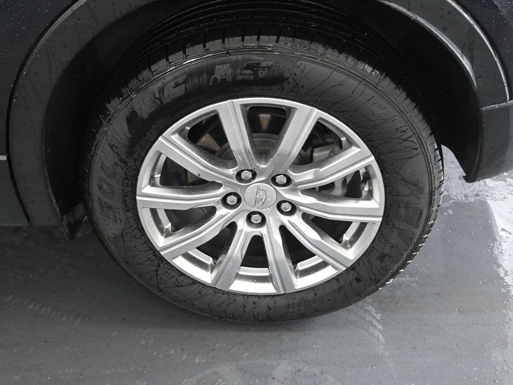 used 2023 Cadillac XT4 car, priced at $27,006