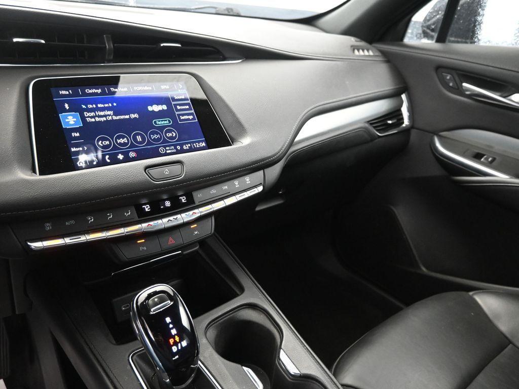 used 2023 Cadillac XT4 car, priced at $27,006