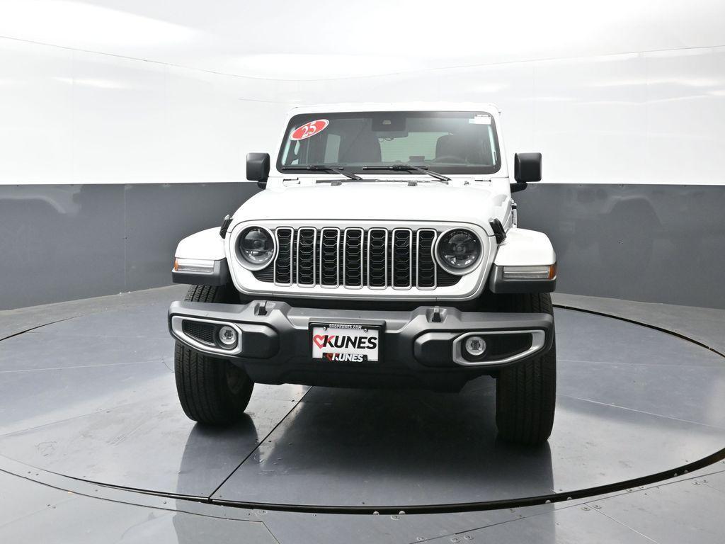 used 2025 Jeep Wrangler car, priced at $39,909