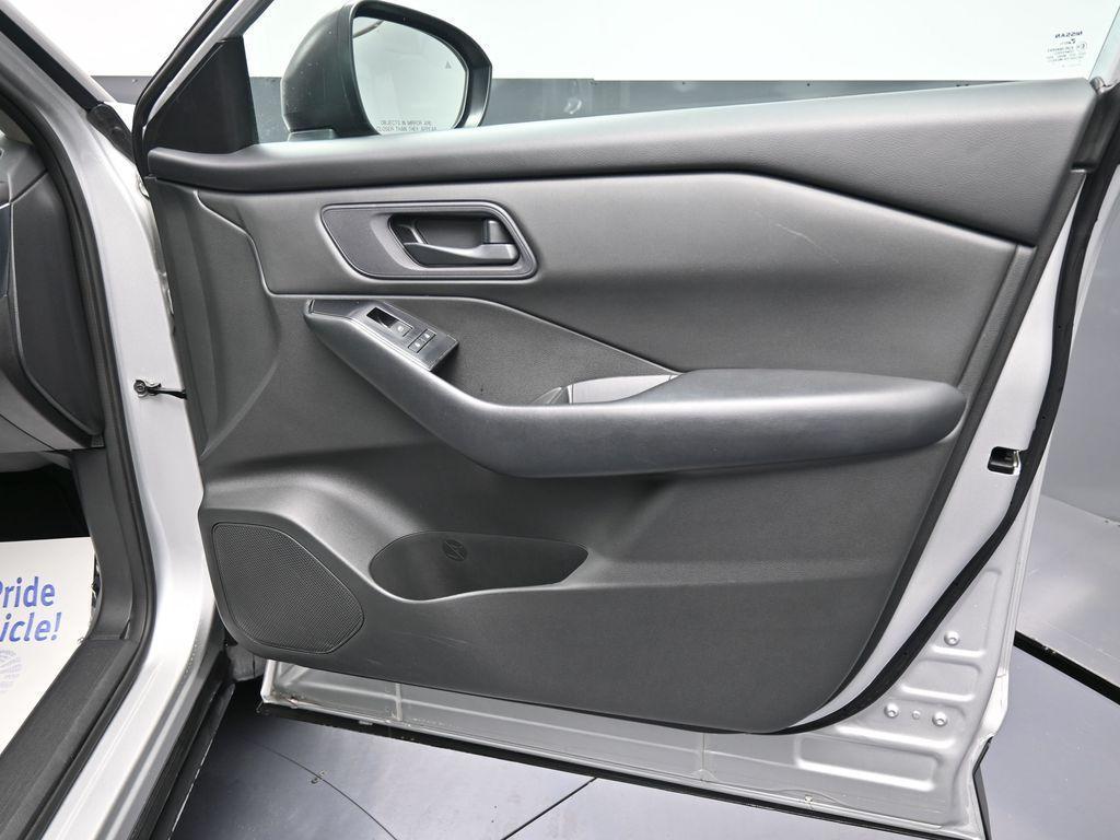 used 2024 Nissan Rogue car, priced at $22,175