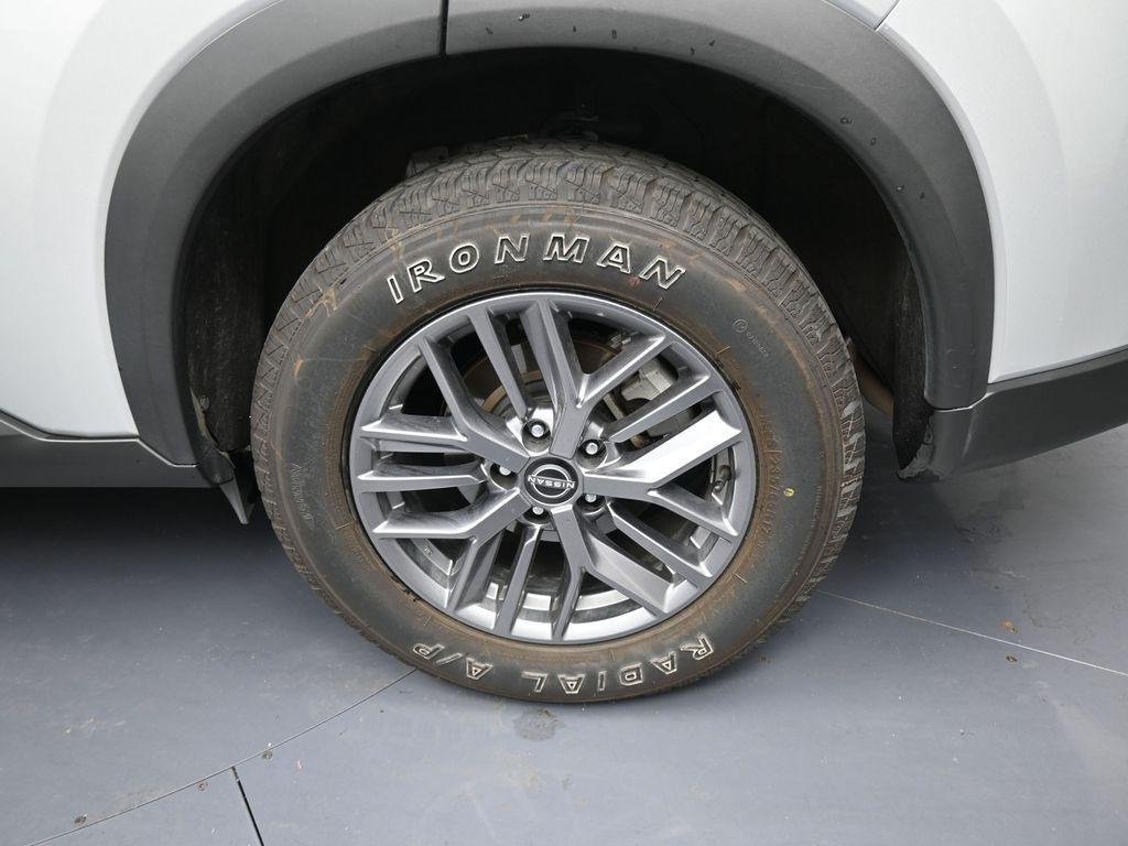 used 2024 Nissan Rogue car, priced at $22,175