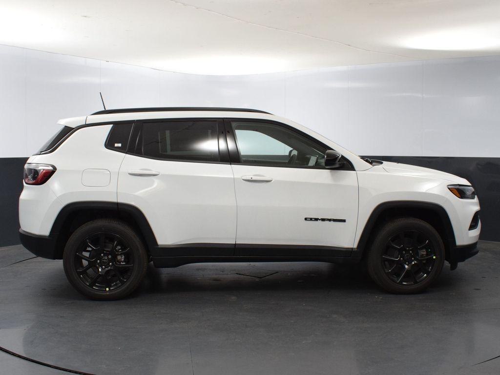 new 2025 Jeep Compass car, priced at $25,295