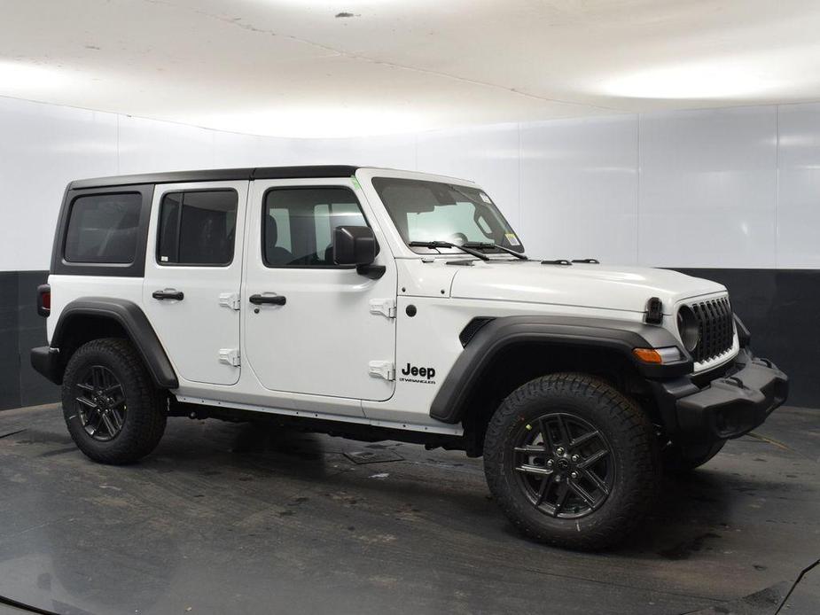 new 2025 Jeep Wrangler car, priced at $44,674