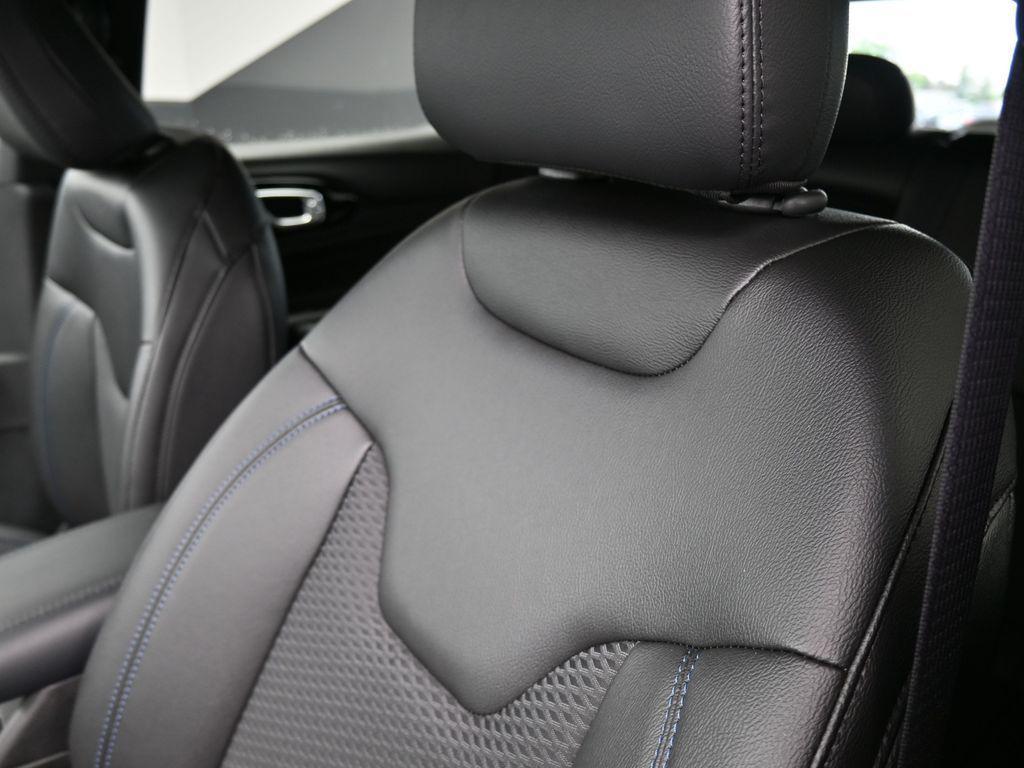 new 2025 Jeep Compass car, priced at $32,755