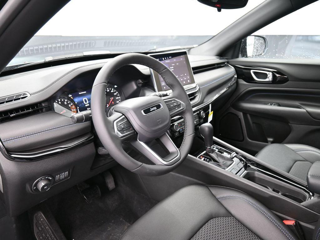 new 2025 Jeep Compass car, priced at $32,755