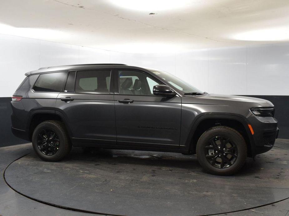 new 2025 Jeep Grand Cherokee L car, priced at $42,584