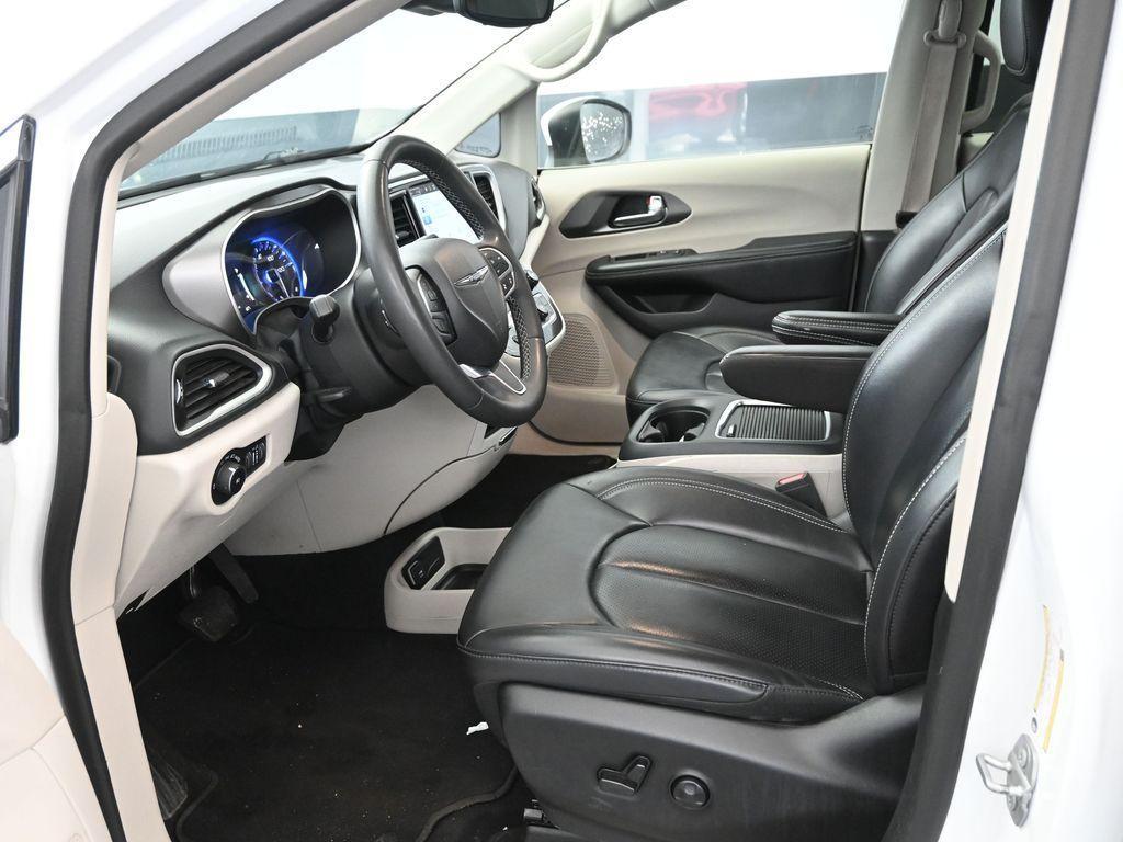 used 2023 Chrysler Pacifica car, priced at $25,330