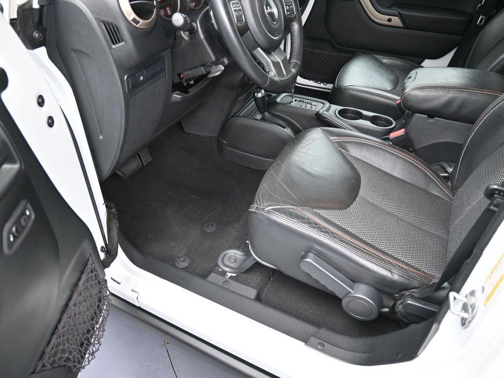 used 2016 Jeep Wrangler Unlimited car, priced at $26,985