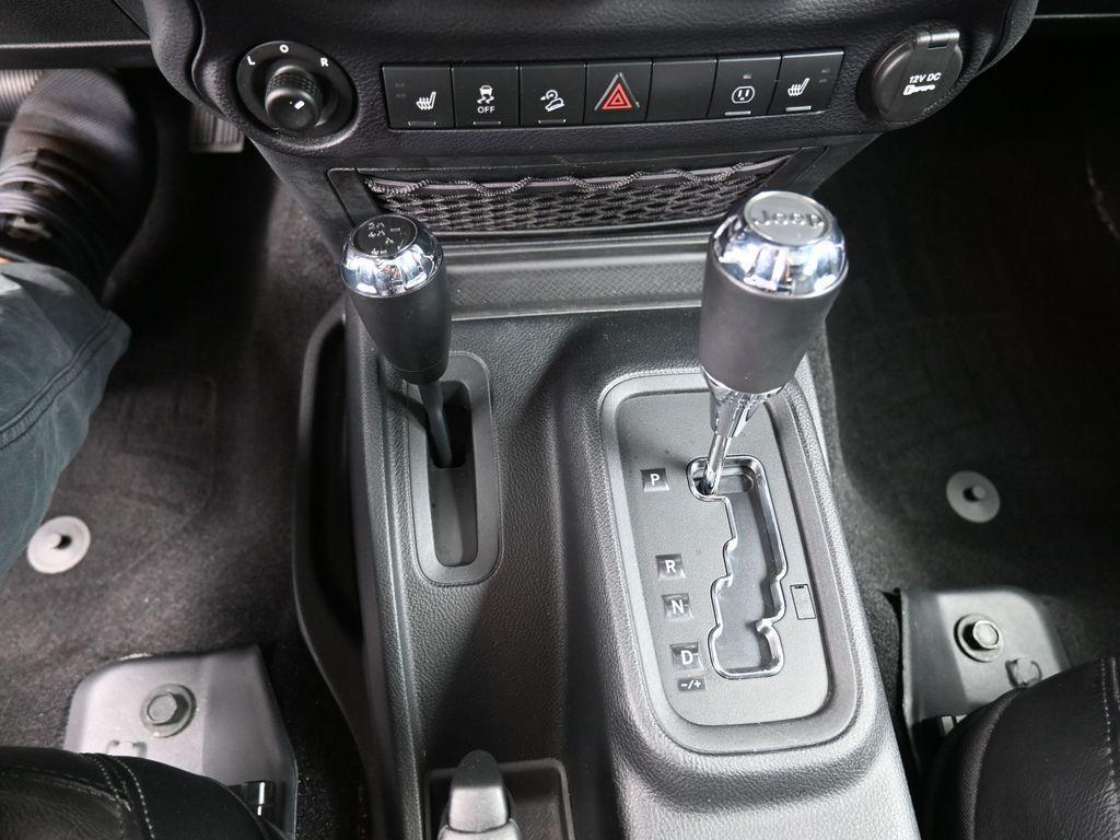 used 2016 Jeep Wrangler Unlimited car, priced at $26,985