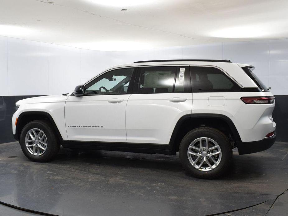 new 2025 Jeep Grand Cherokee car, priced at $35,943