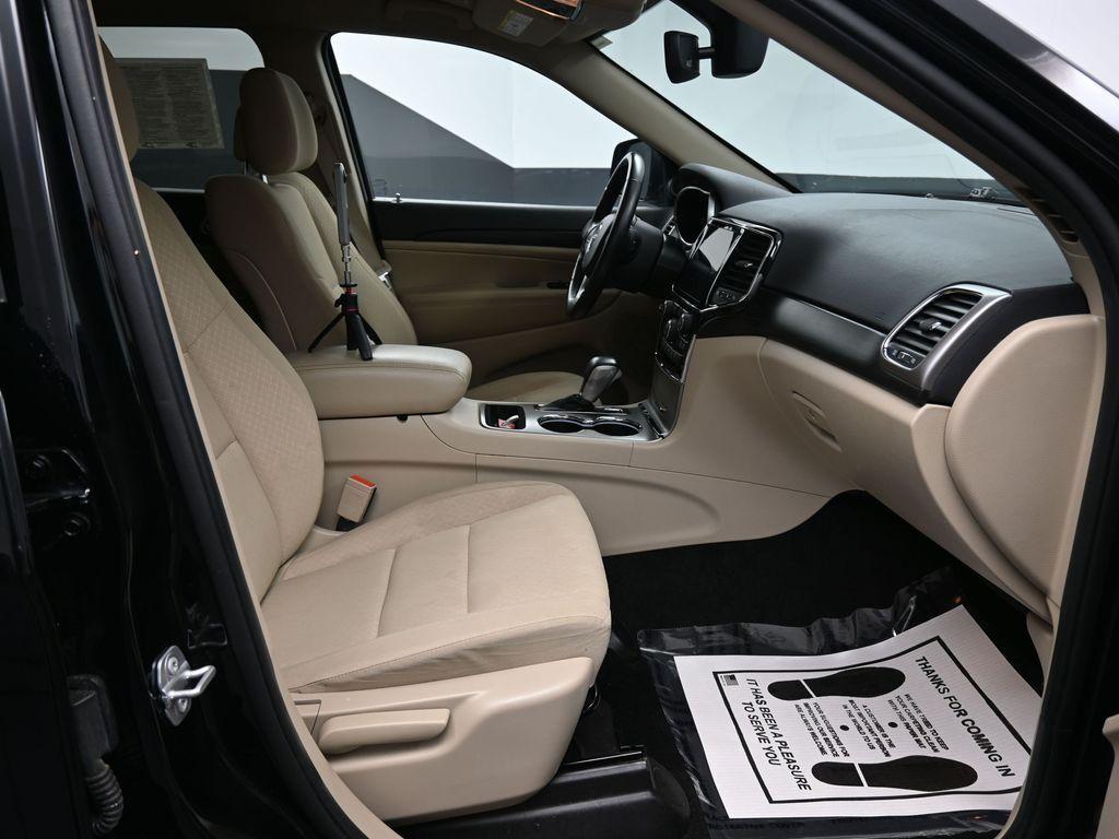 used 2022 Jeep Grand Cherokee WK car, priced at $27,527