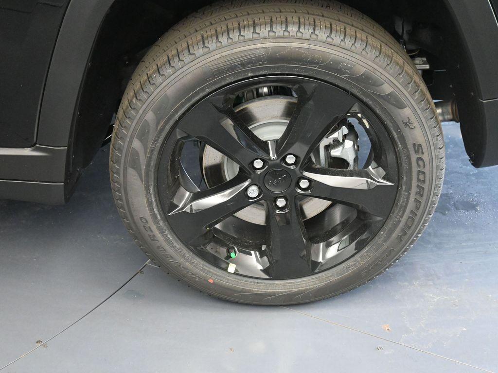 new 2025 Jeep Grand Cherokee L car, priced at $53,626