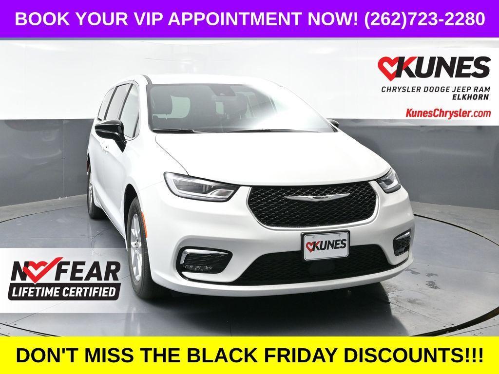 new 2026 Chrysler Pacifica car, priced at $41,566