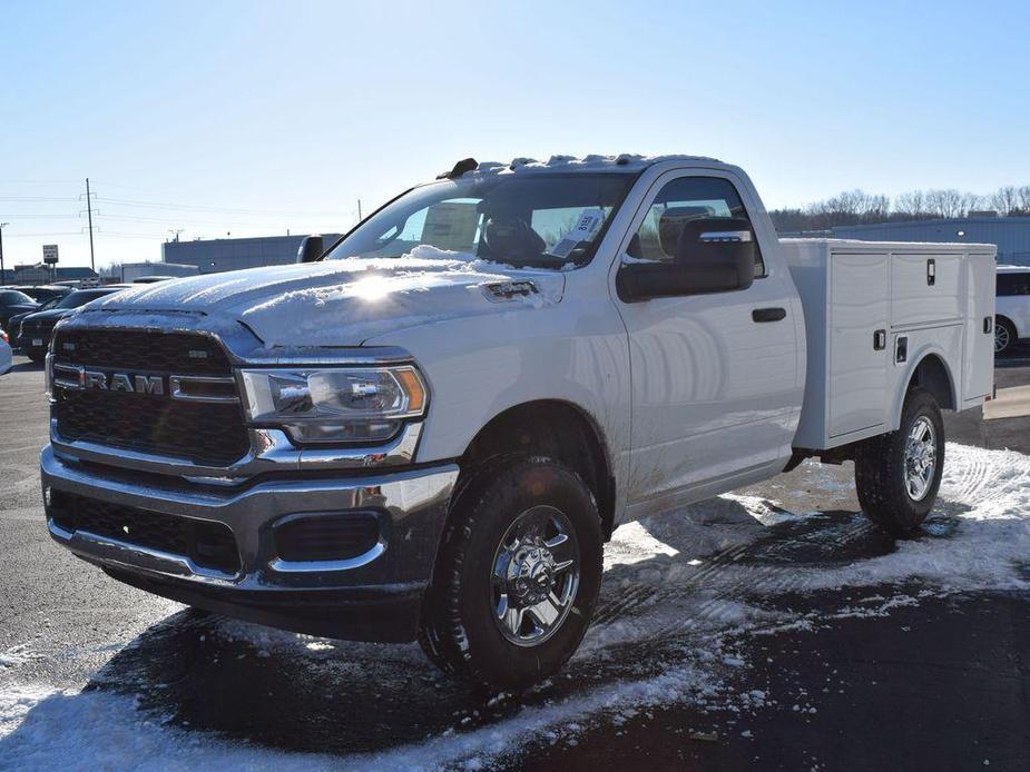 new 2024 Ram 3500 car, priced at $61,366