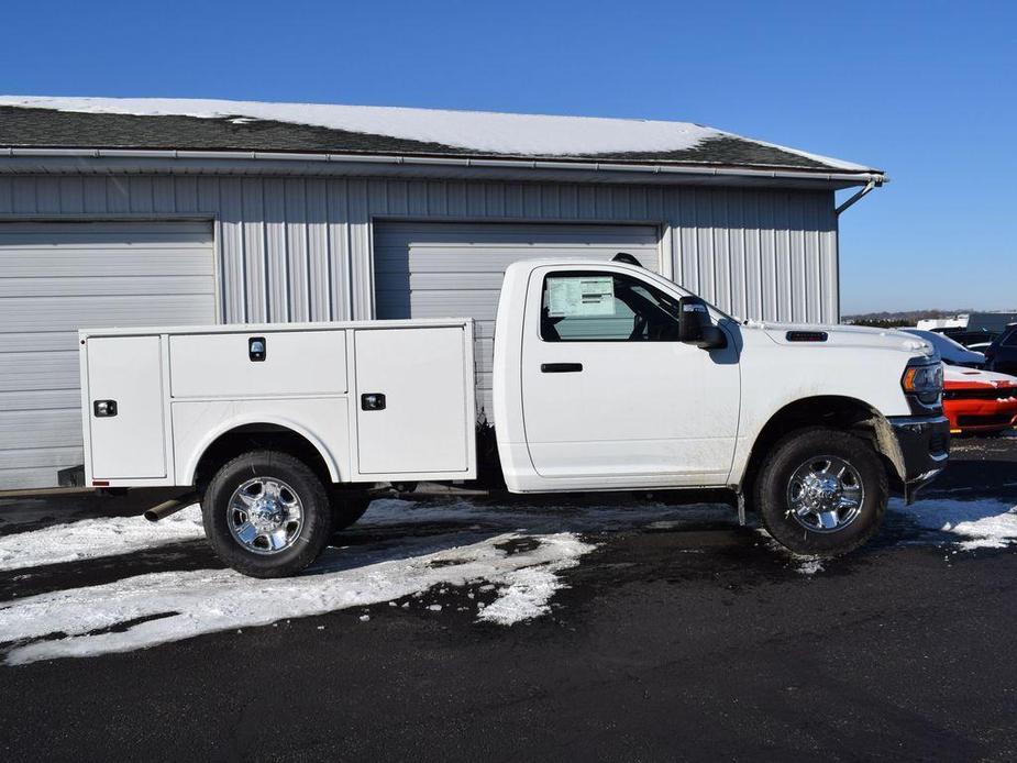 new 2024 Ram 3500 car, priced at $62,866