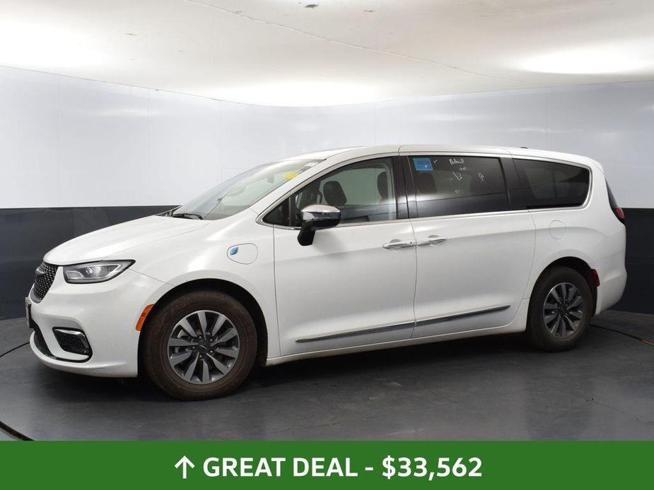 used 2023 Chrysler Pacifica Hybrid car, priced at $33,562